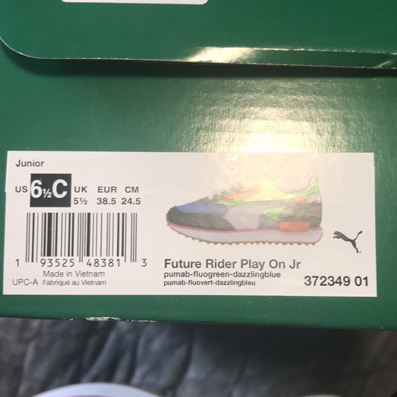 Puma shoes - Picture 5 of 5